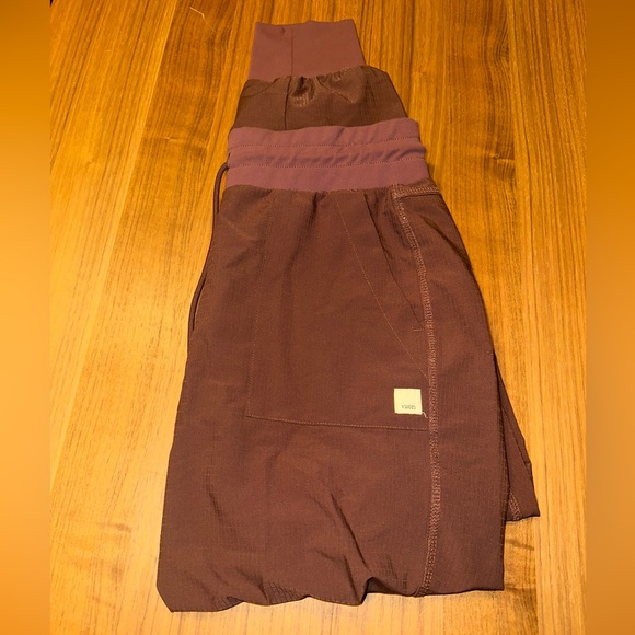 Vuori jogger pant - Picture 2 of 4
